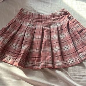 Light Pink Plaid Pleated Skirt